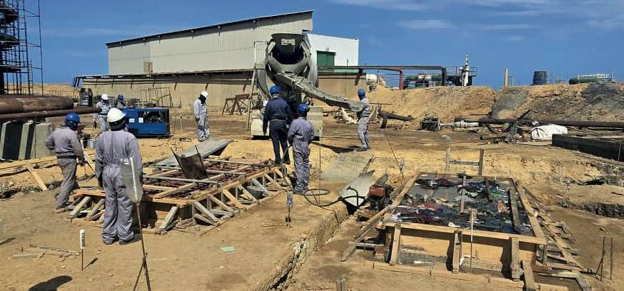 Bases de concreto para el sistema de bombeo
