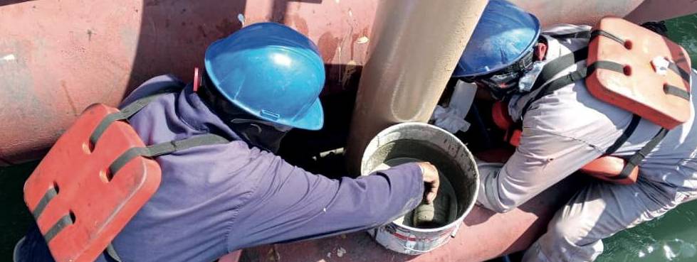 Pintura epóxica resistente al salitre y altas temperaturas